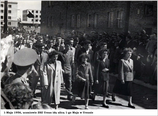 AR.ZSZ.MS.18.033.pochod.1maja1956
