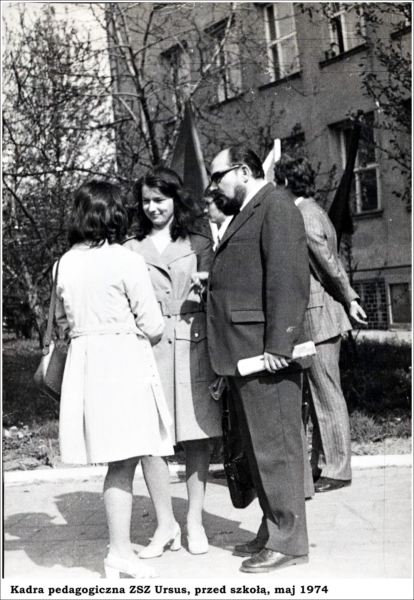 AR.AK.25.002.grono.pedagogiczne.zsz.ursus