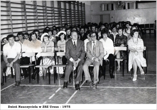 AR.HK.24.042.dzien.nauczyciela