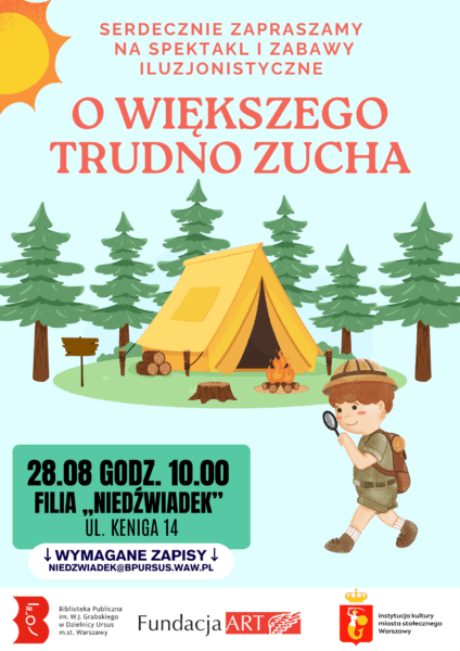 harcerz chodzi koło namiotu w lesie