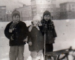 Ursus, w tle osiedle ZOR (ul. Kopernika, H. Sawickiej) - lata 50-te XX w. AR.JP.14.003