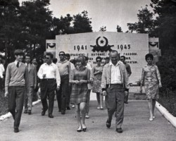 Orkiestra dęta ZM Ursus, jeden z wyjazdów zagranicznych - lata 70-te XX w. AR.JP.14.034