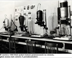 Pracownia fotoklubu RSM Ursus - ciemnia - 1965 AR.RSM.15.029