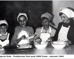 Zajęcia kółka kulinarnego przy RSM Ursus - 1968 AR.RSM.15.062