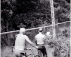 Ośrodek wczasowy ZM Ursus, Popowo, grzybobranie - lata 60-te XX w. AR.EP.21.030