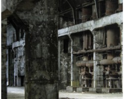 Fragment "starej" odlewni żeliwa w ZM Ursus - 2005 r. AR.AZ.20.032