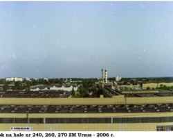 Widok na hale nr 240, 260, 270 ZM Ursus - 2006 r. AR.AZ.20.050