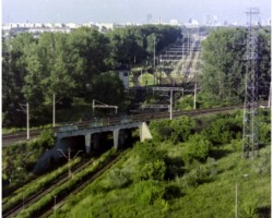 Wjazd od strony Gołąbek na stację towarową W-wa Główna - 2006 r. AR.AZ.20.053