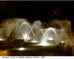 Warszawa-Ursus, ul. Zagłoby, fontanna - 2008 AR.KS.22.021