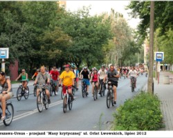 Warszawa-Ursus, ul. Orląt Lwowskich - 2012 AR.KS.22.075