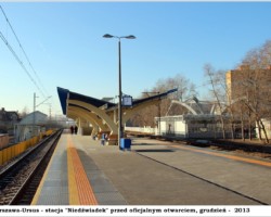 Warszawa-Ursus, stacja "Niedźwiadek" - 2013 AR.KS.22.095