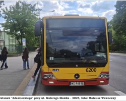 Ursus, przystanek - Adamieckiego 2025 AR.MW.28.005